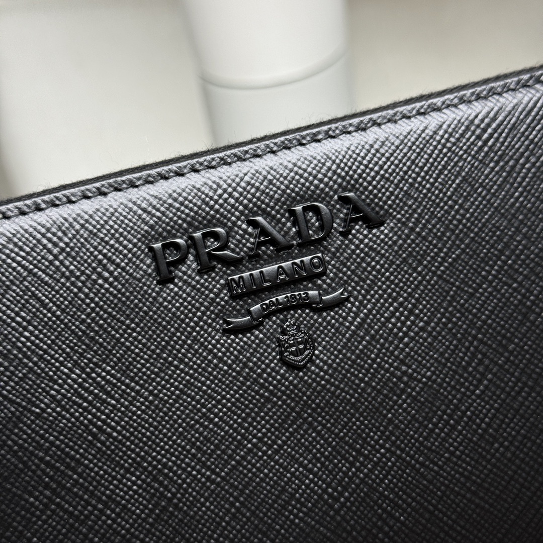 Prada Wallets Purse